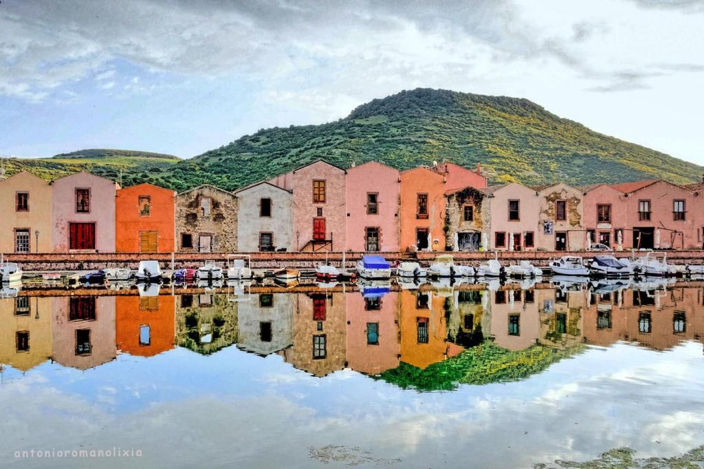 فيلا Casa Vacanze Nonna Nunzia بوسا المظهر الخارجي الصورة